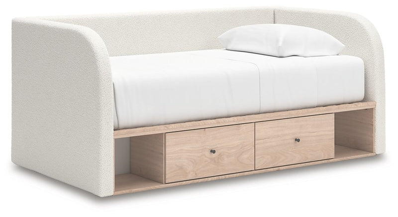 Arloster Upholstered Bed