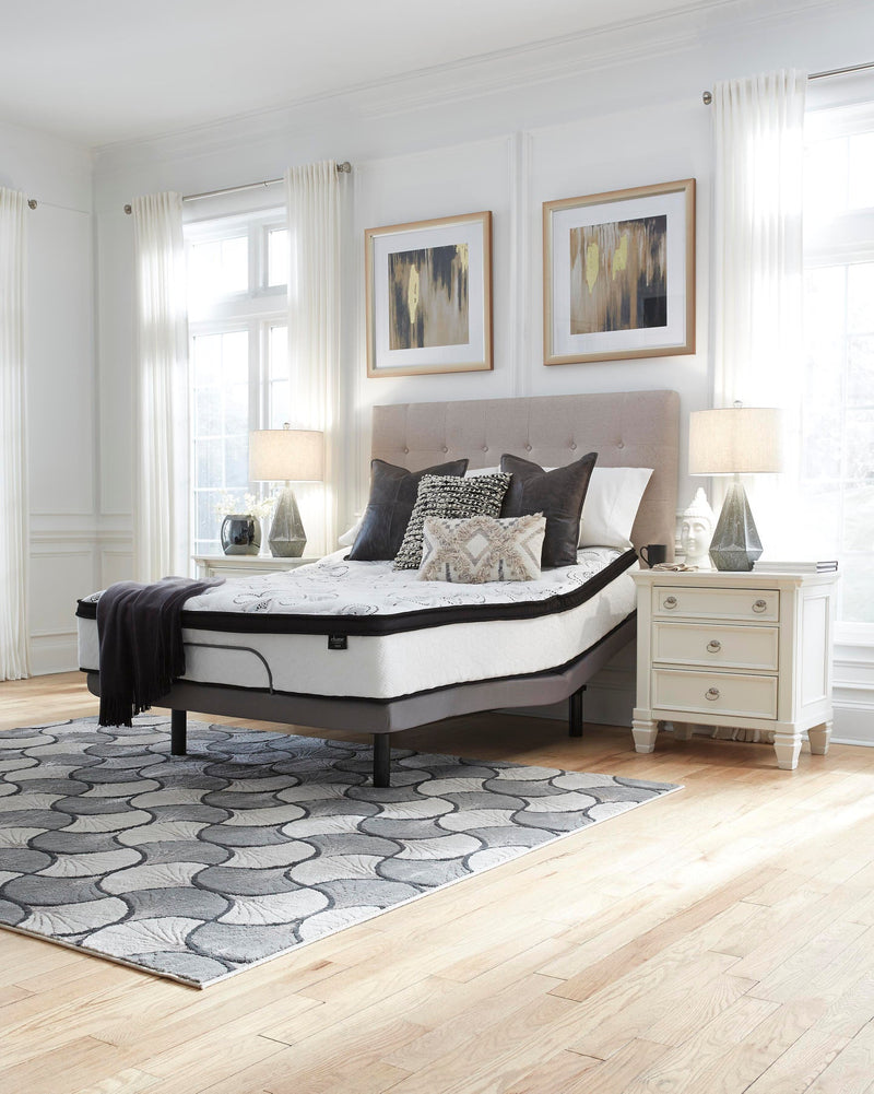 Chime 12 Inch Hybrid Mattress in a Box