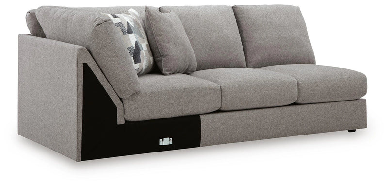 Lindon Sectional with Chaise